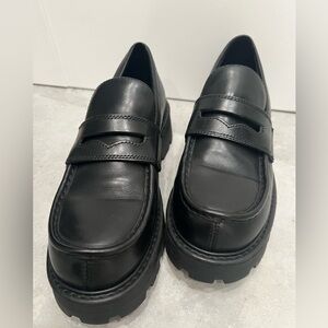 Vagabond Cosmo Loafers Size 8